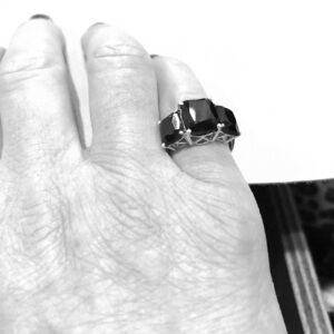 Sterling Silver (925) Black Onyx Cocktail Ring size 5.5